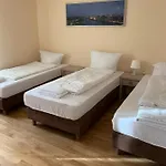 Midtown Aparthotel