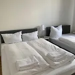 Midtown Aparthotel *