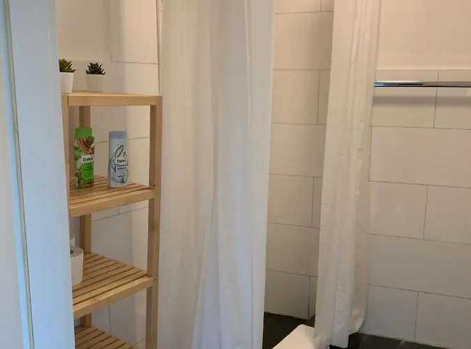 Midtown Apartahotel *