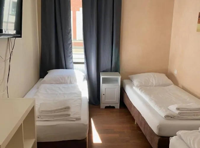 Midtown Apartahotel *